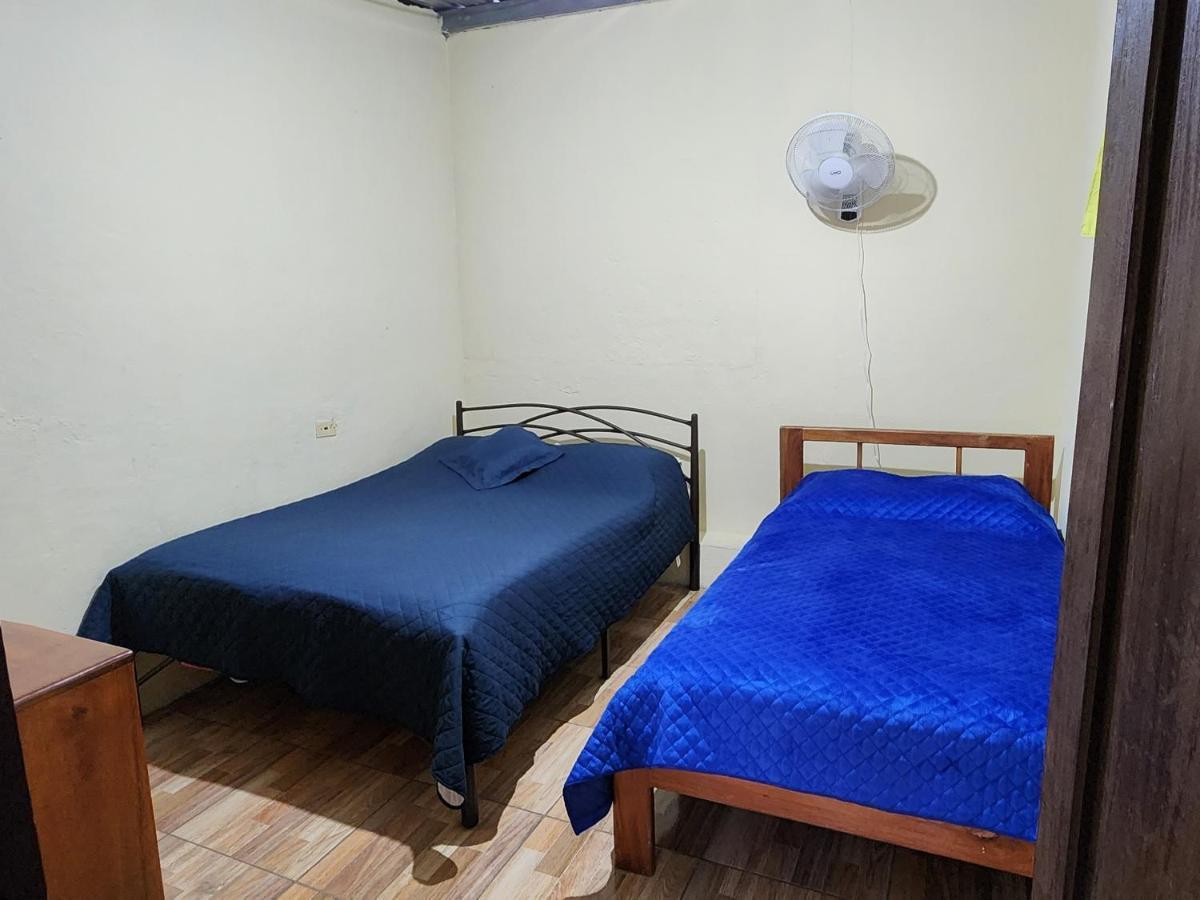 Departamento Amoblado Starlink -Pto Ayora Lejlighed Puerto Ayora  Eksteriør billede